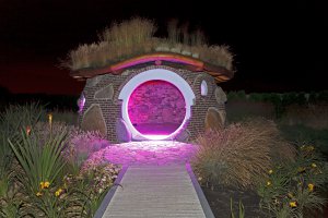 Domek Hobbitów   Noc w Ogrodzie    